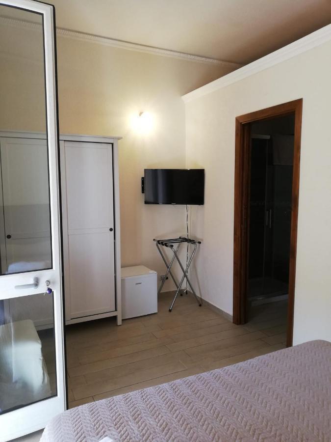 Villa Antonella Rooms Mondello Palermo Exterior photo